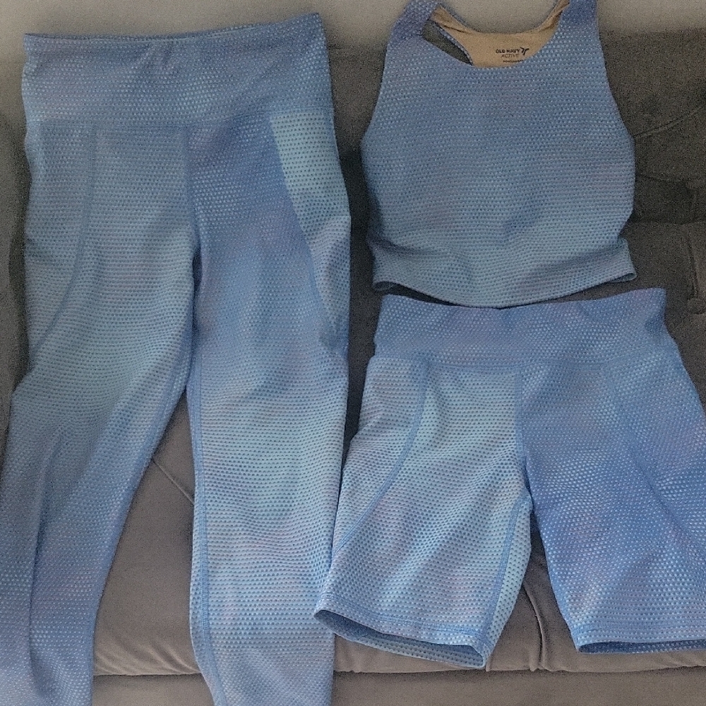 Old Navy Active Powersoft Set